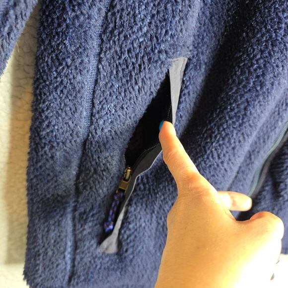 Patagonia M's Large Blue Navy Hooded Fleece Jacket W Zip Closures Pockets W Zip - Picture 5 of 16